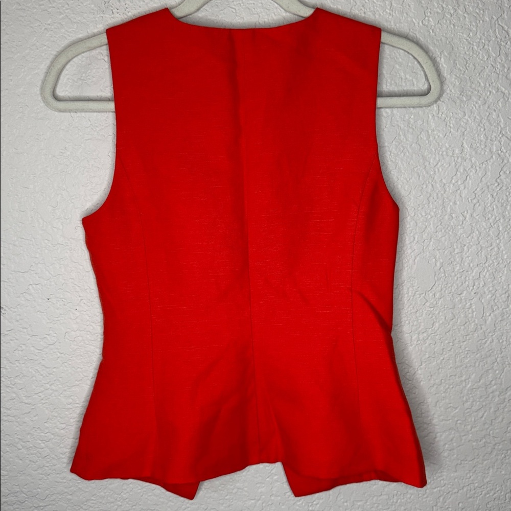 NEW Wilfred Aritzia Cruise Linen Regal Vest Cherry Red Sz 0 - Picture 6 of 8